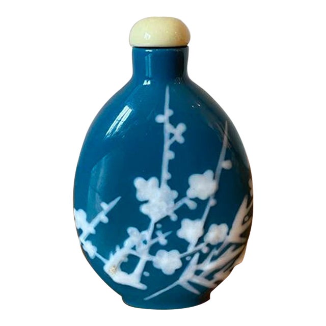 Vintage Glass Peking Cherry Blossom Snuff Bottle For Sale