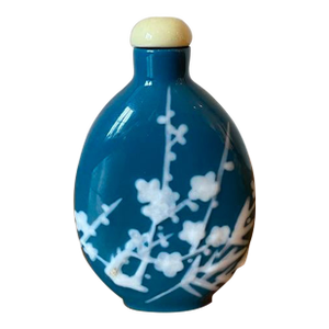 Vintage Glass Peking Cherry Blossom Snuff Bottle