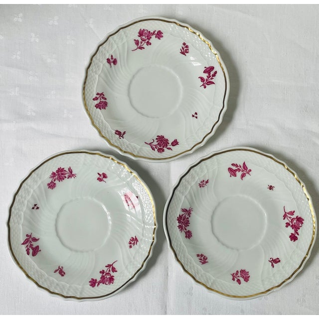 Richard Ginori Vintage Richard Ginori 'Chinese Bouquet' Tea Cup and Saucer - Set of 3 For Sale - Image 4 of 17