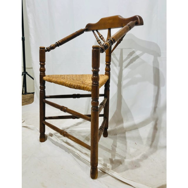 Rustic European Mid 19th Century Antique Wooden Spindle Chair With Rush Seat For Sale - Image 3 of 8