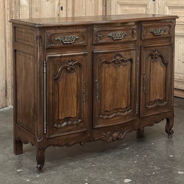 French Provincial Antique Country French Walnut Buffet ~ Trois Porte Enfilade For Sale - Image 3 of 17