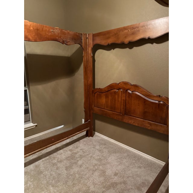 Ethan Allen Vintage Country French Queen Canopy Carved Poster Bed For Sale In Dallas - Image 6 of 14