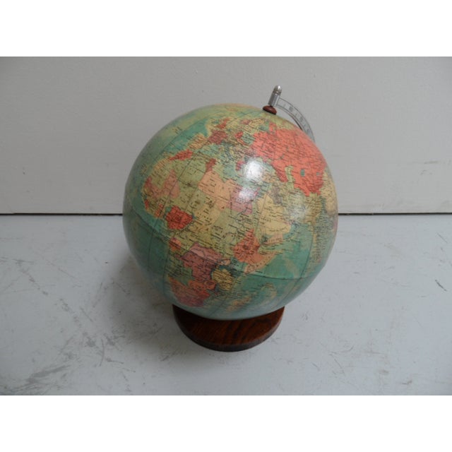 Vintage Globe in Papier Mache, 1950s, in Very Good conditions. Designed 1950 to 1959