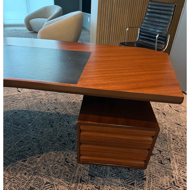 Osvaldo Borsani Boomerang Desk by Osvaldo Borsani For Sale - Image 4 of 8