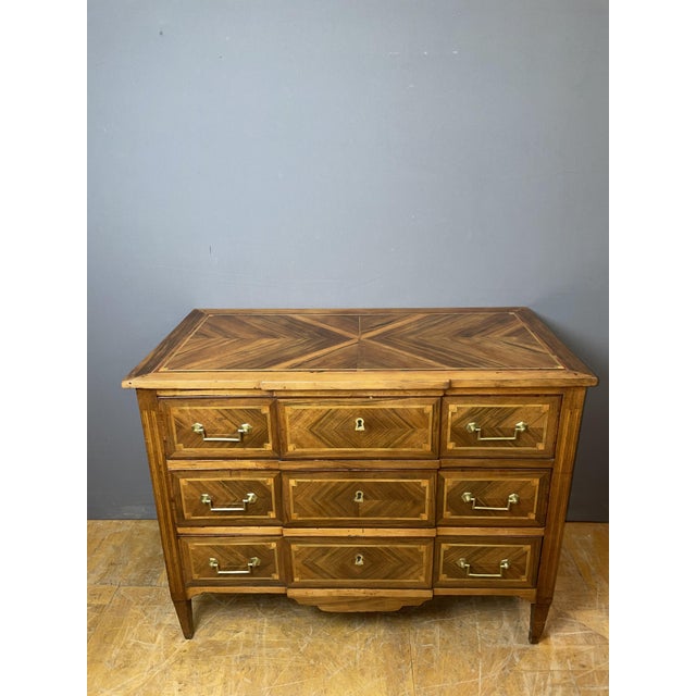 Brown Louis XVI Commode with Central Projection, 1800s For Sale - Image 8 of 8