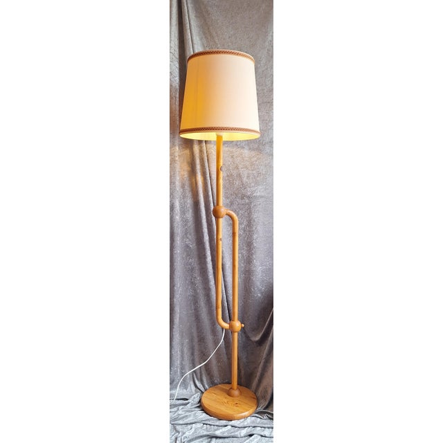 1970s Vintage Swedish Adjustable Floor Lamp with Pine Wood Base and Fabric Shade, 1970s For Sale - Image 5 of 8