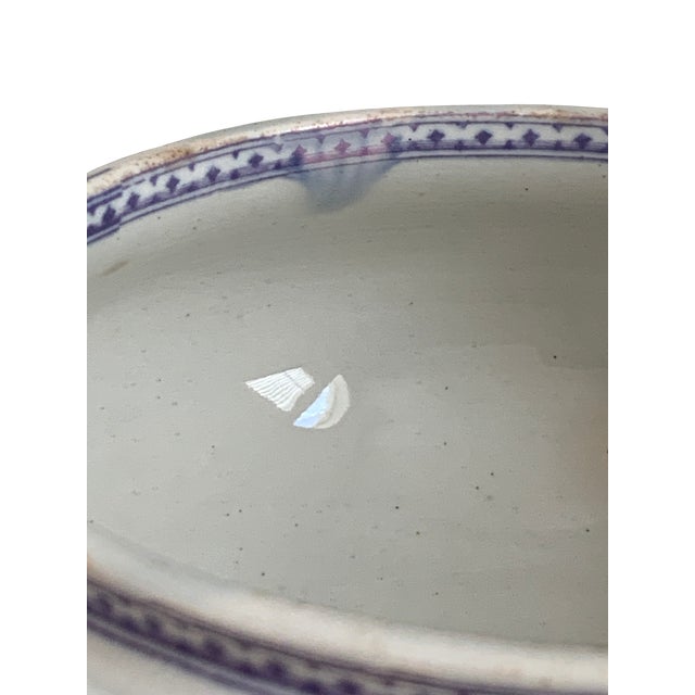 18th-Century Greiner Thuringian Hand-Painted Porcelain Covered Vessel, Germany For Sale - Image 14 of 18
