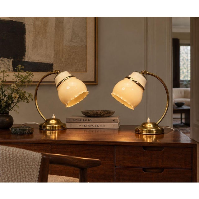 Itsu Oy, Finnish Mid-Century Modern, Table Lamps, Polished Brass, Glass, Finland, 1950s Gorgeous pair of model EV52 table...