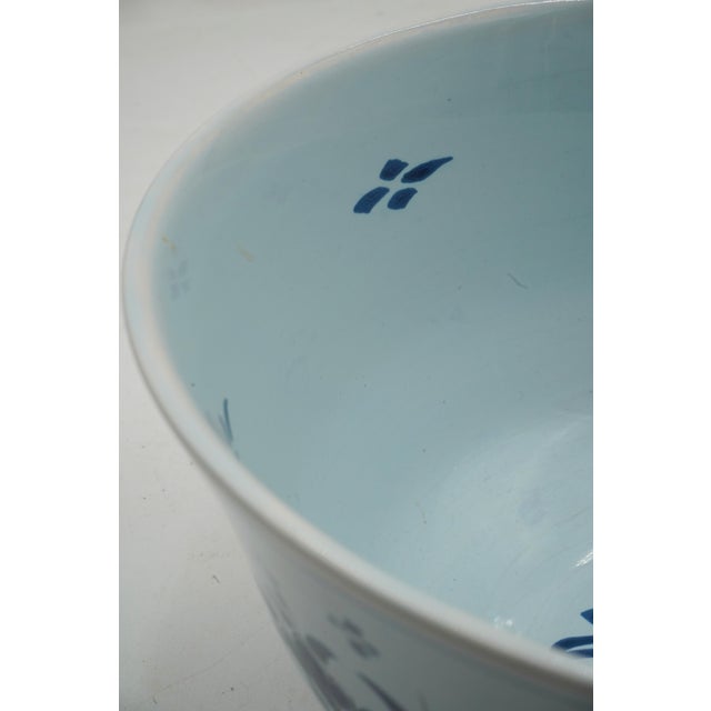 1980s Royal Delft Colonial Williamsburg Porcelain Bowl For Sale In Philadelphia - Image 6 of 9