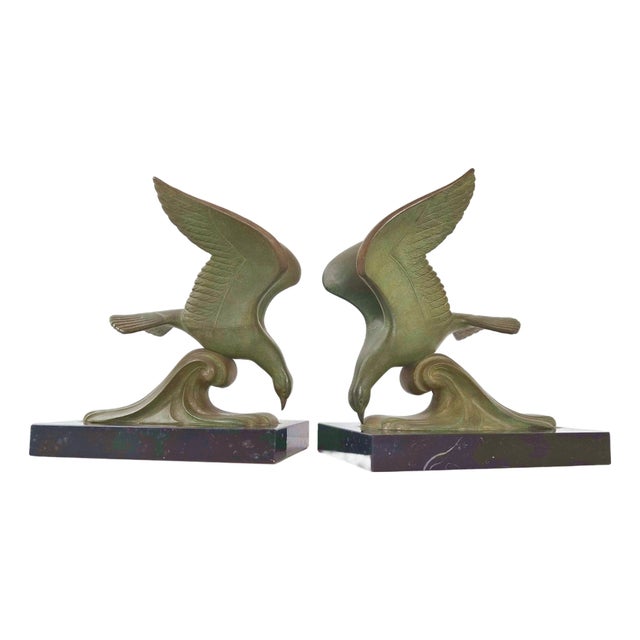 Vintage Seagull on a Wave Bookends in Marble and Metal, 1950s, Set of 2 For Sale