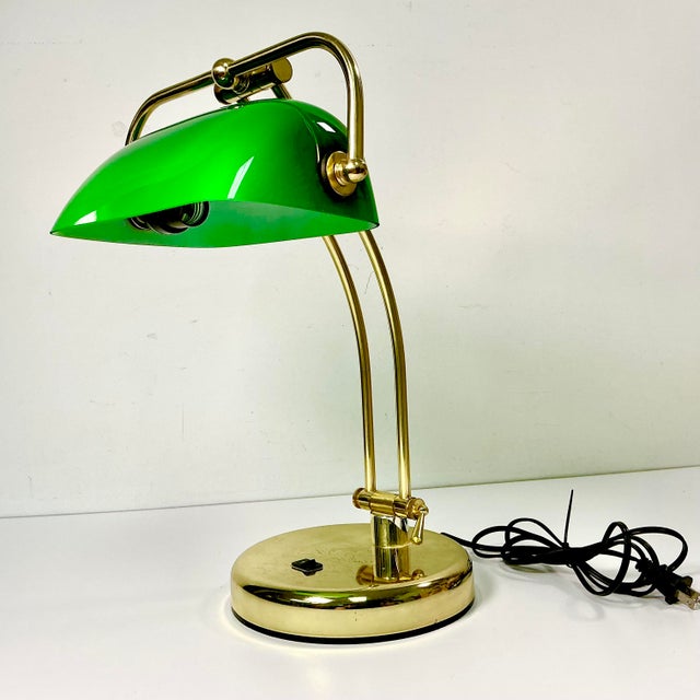 1970s Vintage Art Deco Arts & Crafts Emeraldite Bottle Green Glass Shade Brass Bankers Desk Lamp For Sale - Image 14 of 16