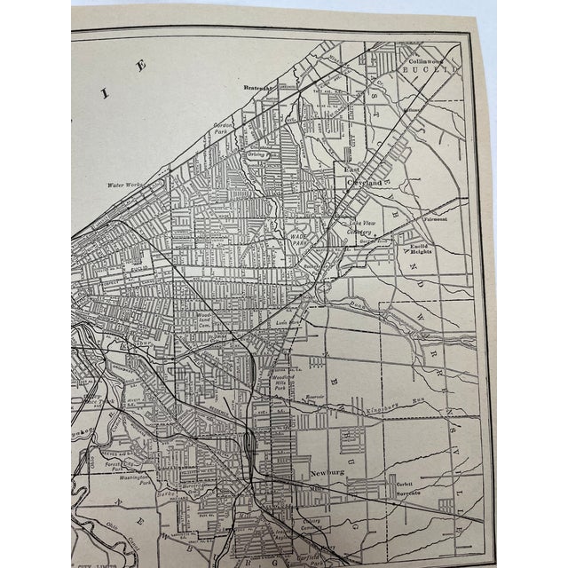 Antique 1920s Cleveland Ohio City Map For Sale - Image 4 of 5