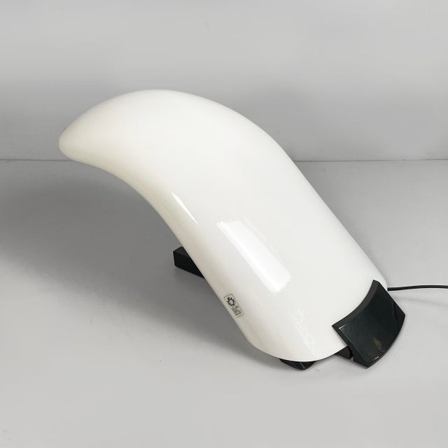 Italian Modern Opaline Glass Table Lamp from Leucos, 1970s For Sale - Image 6 of 17