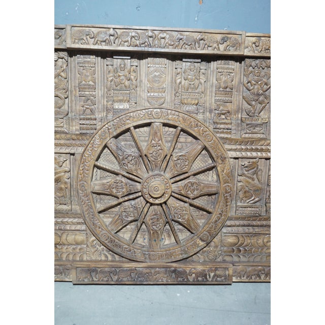 1920s Vintage Hand-Carved Konark Sun Temple Chariot Wheel Panel – Solid Wood Architectural Wall Art & Headboard For Sale - Image 5 of 5