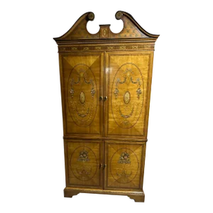 Vintage Drexel Heritage Adams Style Armoire/ Storage Cupboard