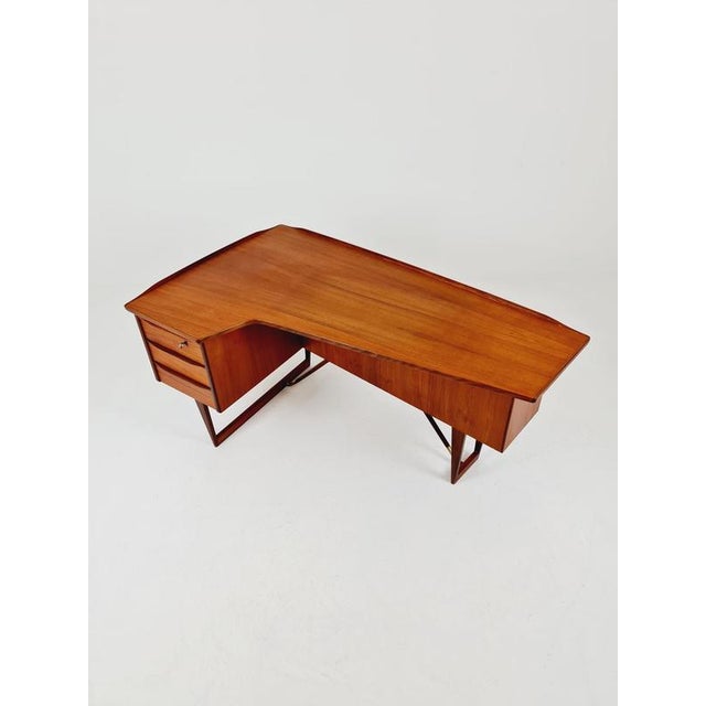 Danish Teak Desk Model Executive Desk Boomerang by Peter Lovig Nielsen for Hedensted, 1960s For Sale - Image 11 of 18