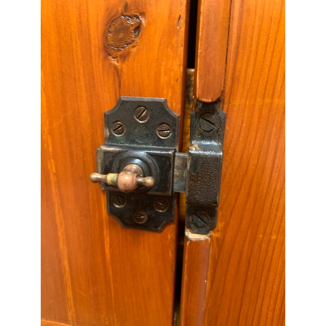 Brown Mid 19th Century Canadian Pine Cupboard For Sale - Image 8 of 9