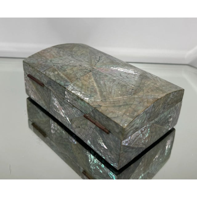 Mid-Century Modern Vintage Crackled Abalone Jewelery or Table Box For Sale - Image 3 of 6