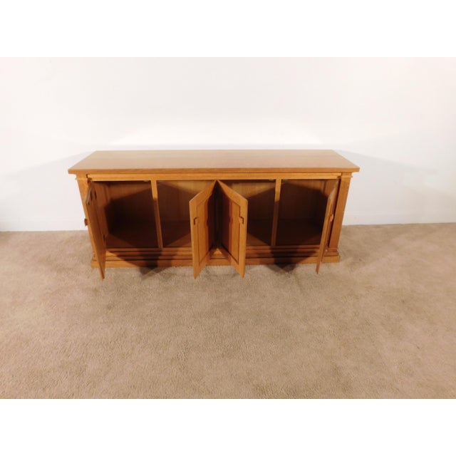 Vintage C. 2000 Benchmade Swartzendruber Goshen in Quartersawn Prairie Mission Sideboard For Sale - Image 17 of 17