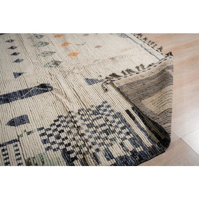 Textile 6x9 Gray Hand-Knotted Wool Diamond Field Tribal Modern Carpet Rug For Sale - Image 7 of 10