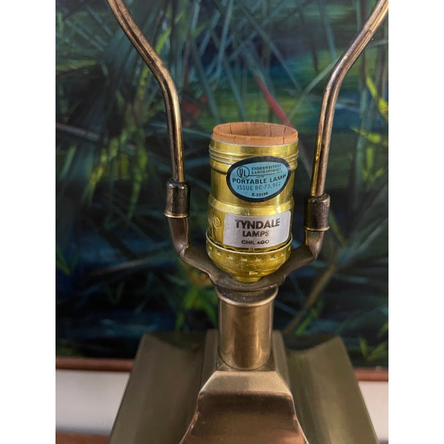 Vintage Tyndale Chicago Emerald Green Lacquer & Brass Table Lamps – A Pair For Sale In Naples, FL - Image 6 of 11