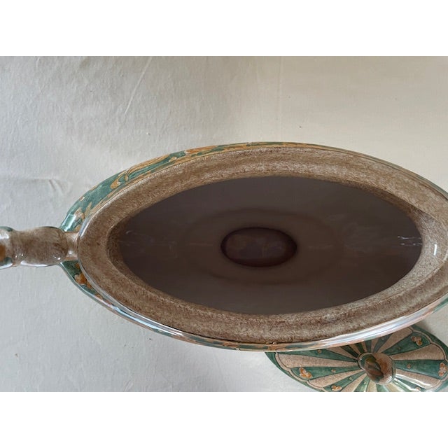 1990s Deruta Majolica Italian Tureen For Sale - Image 5 of 10