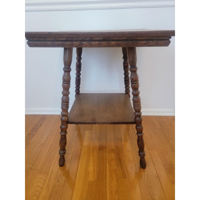 Early 20th-Century Oak Square Parlor Table With Lower Shelf For Sale In Philadelphia - Image 6 of 12