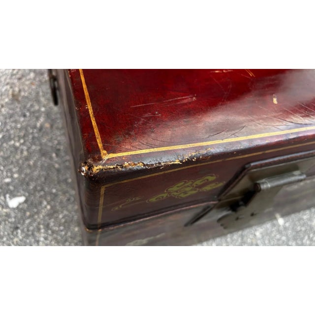 Maroon Late 19th Century Chinese Hand-Painted Vellum Leather Trunk For Sale - Image 8 of 12