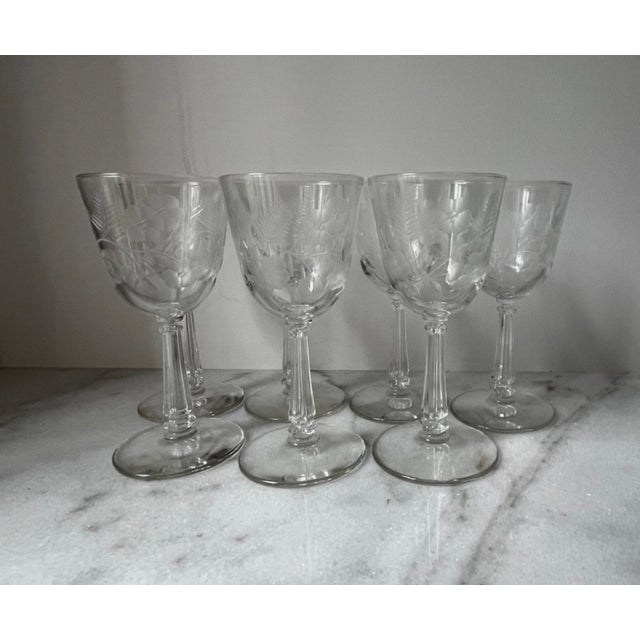 Mid-Century Modern 1950s Mid-Century Modern Wine Glasses Crystal Garland Pattern by Libbey Glass Company - Set of 7 For Sale - Image 3 of 10