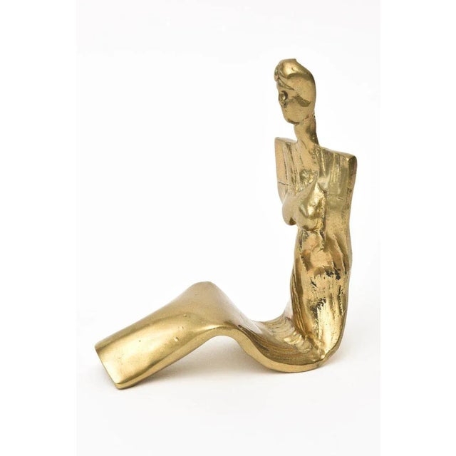 Abstract Vintage Abstract Brass Sculpture of a Seated Woman 70's For Sale - Image 3 of 11