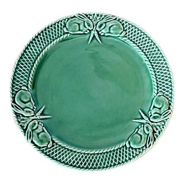 Bordallo Pinheiro 'Rabbit Green' Dinner Plates | Portugal Majolica Art Pottery For Sale
