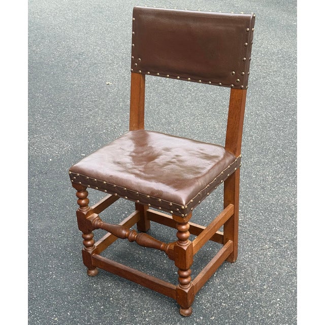 English Early 1900’s Oak and Leather Cromwellian Dining Chairs - Set of 6 For Sale - Image 3 of 10