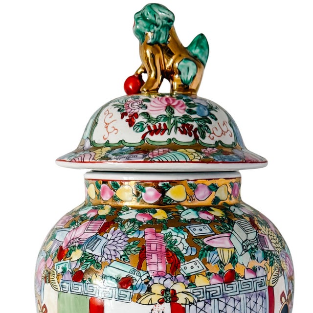 Large Vintage Chinese Rose Medallion Temple Jar With Gold & Green Foo Dog Lid 19" For Sale In San Diego - Image 6 of 10