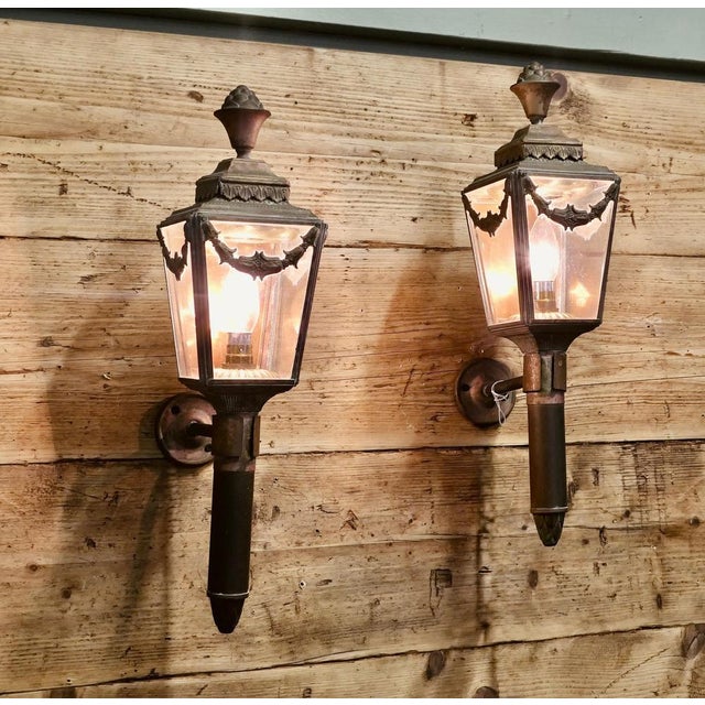 Baroque French Empire Style Brass Wall Lights, Set of 2 For Sale - Image 3 of 8