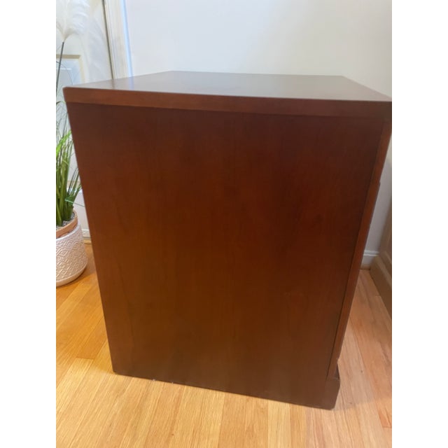 Brown Drexel Heritage Solid Wood Accent Cabinet / Nightstand - Like New Condition For Sale - Image 8 of 8