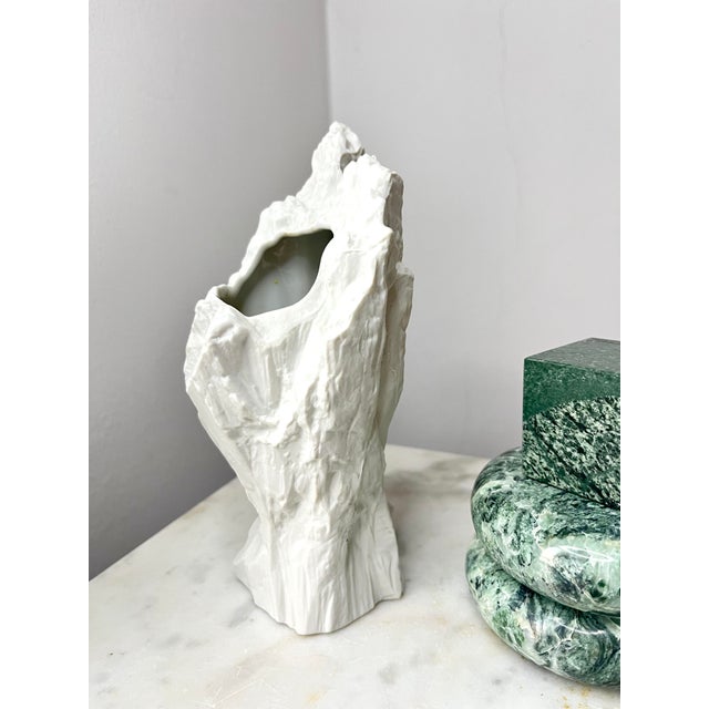 Mid-Century Mineral-Shaped Bisque Porcelain Vase from Hutschenreuther, Germany, 1960s For Sale - Image 9 of 9