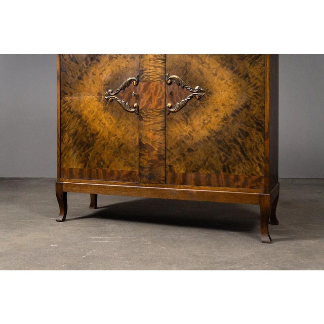 Art Nouveau Highboard in Birch For Sale - Image 12 of 18