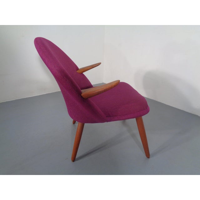 Wood Purple Teak Armchair by Kurt Olsen for Glostrup, Denmark, 1950s For Sale - Image 7 of 18