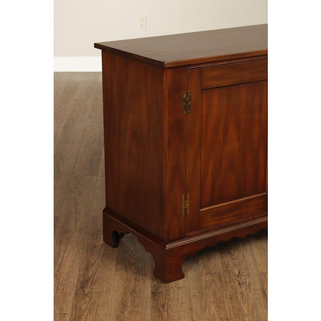 Kittinger Williamsburg Adaptation Mahogany Buffet Cabinet For Sale - Image 9 of 18