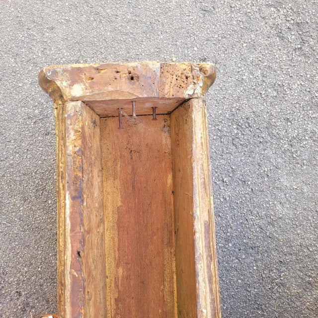 18th Century Carved and Gilded Wooden Columns, Set of 2 For Sale - Image 18 of 18