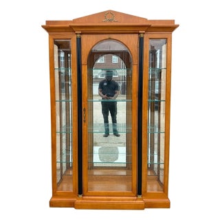 Thomasville Grand Classics Neoclassical Cherry Biedermeier Curio China Cabinet A For Sale
