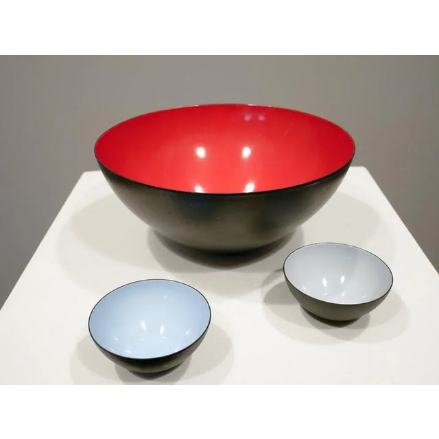 The measurements for the small bowls are diameter : 9cm height: 4cm. I have official proof of authenticity such as vintage...