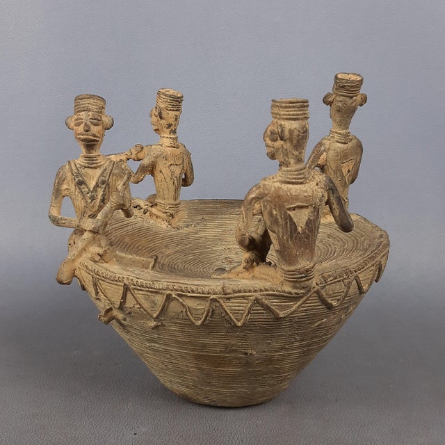 African Bronze Boat Sculpture, Early 1900s For Sale - Image 3 of 13