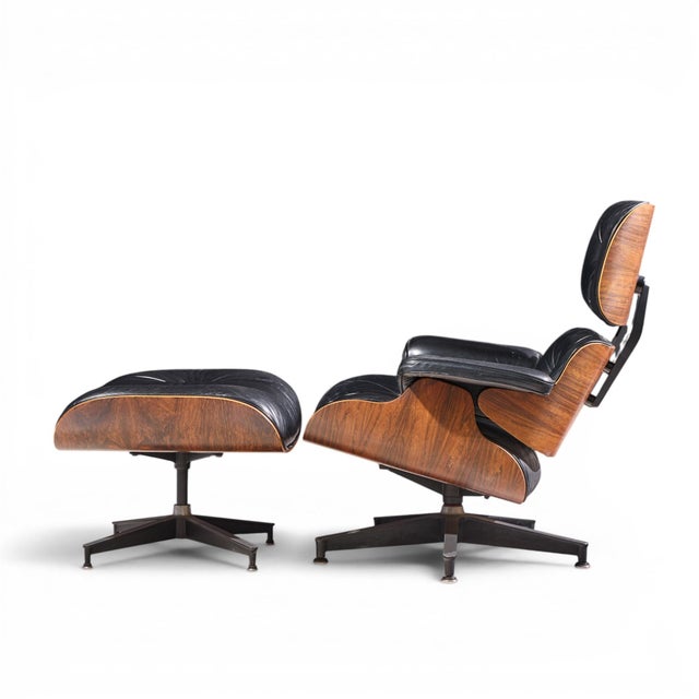 Herman Miller Charles and Ray Eames for Herman Miller Mid Century Rosewood Eames Lounge Chair and Ottoman For Sale - Image 4 of 10