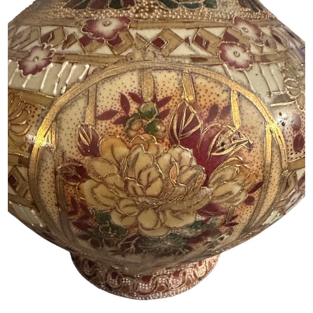 Ceramic Vintage Satsuma Style Porcelain Lidded Temple Jars With Moriage and Gilt Detailing - A Pair For Sale - Image 7 of 12