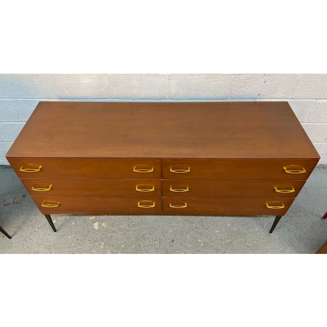 Mid-Century Modern 1960s Heywood Wakefield Contessa Series Mid-Century Lowboy Dresser For Sale - Image 3 of 13