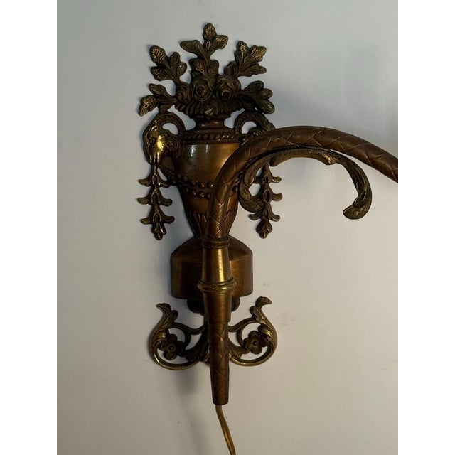 Victorian Gilded Swivel Wall Lamp with Ram's Head and Urn, France, 1880s For Sale - Image 3 of 18