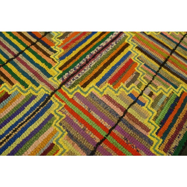 Great Multi Color With Prefect Dimensional Design American Hooked Rug For Sale In New York - Image 6 of 9