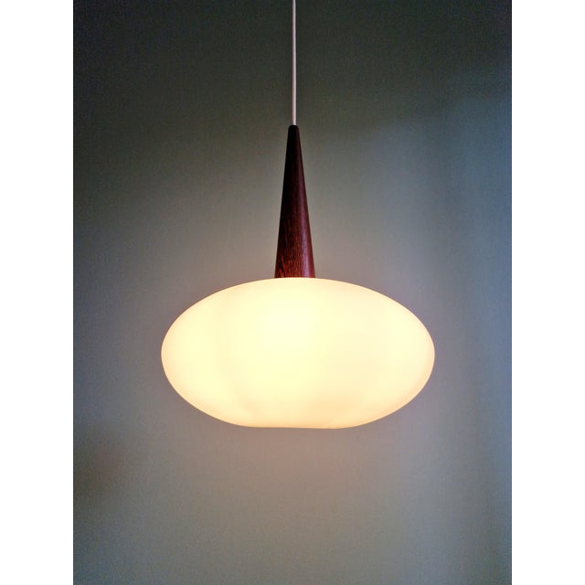 1960s Scandinavian Pendant Light in Teak and White Opaline Glass by Louis Kalff for Philips, 1960s For Sale - Image 5 of 15