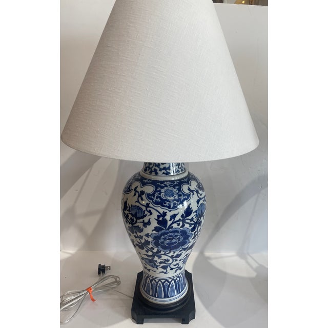 Antique Blue & White Chinese Porcelain Lamps, Hong Kong - a Pair For Sale - Image 4 of 17